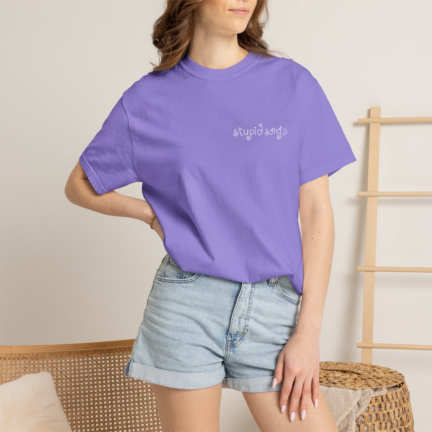 stupid song tee